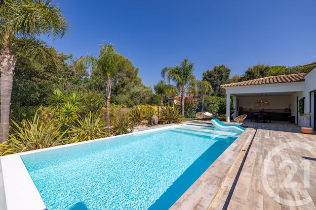 maison à vendre - 6 pièces - 285.0 m2 - FREJUS - 83 - PROVENCE-ALPES-COTE-D-AZUR - Century 21 Donzica Immobilier