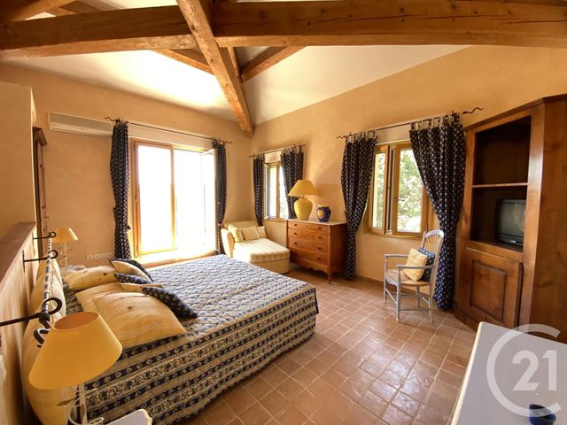 maison à vendre - 13 pièces - 750.0 m2 - LES ISSAMBRES - 83 - PROVENCE-ALPES-COTE-D-AZUR - Century 21 Donzica Immobilier