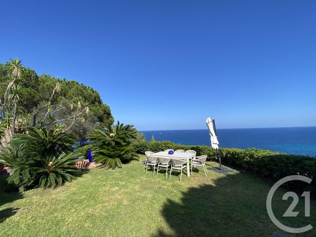 maison à vendre - 8 pièces - 289.94 m2 - STE MAXIME - 83 - PROVENCE-ALPES-COTE-D-AZUR - Century 21 Donzica Immobilier