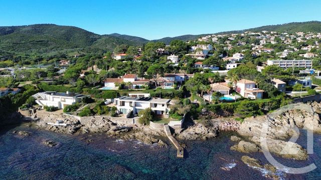 maison à vendre - 5 pièces - 75.37 m2 - ST AYGULF - 83 - PROVENCE-ALPES-COTE-D-AZUR - Century 21 Donzica Immobilier