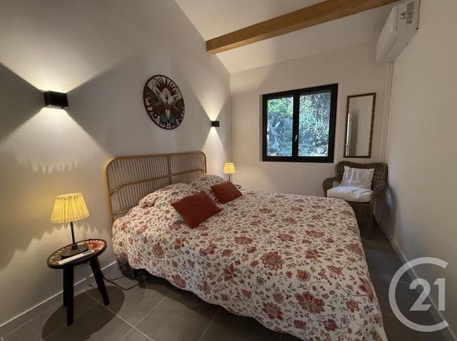 maison à vendre - 5 pièces - 145.0 m2 - LES ISSAMBRES - 83 - PROVENCE-ALPES-COTE-D-AZUR - Century 21 Donzica Immobilier