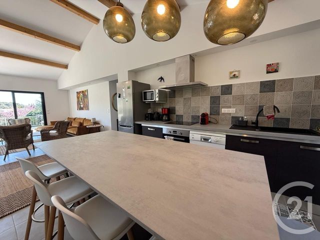 maison à vendre - 5 pièces - 145.0 m2 - LES ISSAMBRES - 83 - PROVENCE-ALPES-COTE-D-AZUR - Century 21 Donzica Immobilier