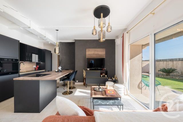 maison à vendre - 3 pièces - 61.0 m2 - STE MAXIME - 83 - PROVENCE-ALPES-COTE-D-AZUR - Century 21 Donzica Immobilier