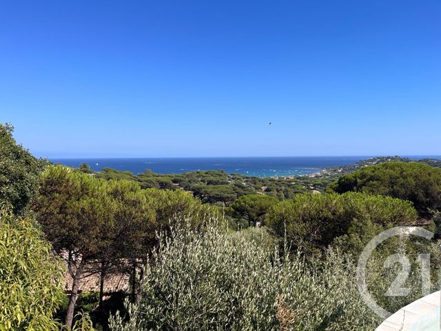 maison à vendre - 8 pièces - 241.0 m2 - STE MAXIME - 83 - PROVENCE-ALPES-COTE-D-AZUR - Century 21 Donzica Immobilier