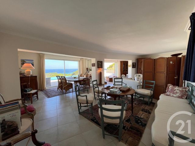 maison à vendre - 8 pièces - 241.0 m2 - STE MAXIME - 83 - PROVENCE-ALPES-COTE-D-AZUR - Century 21 Donzica Immobilier