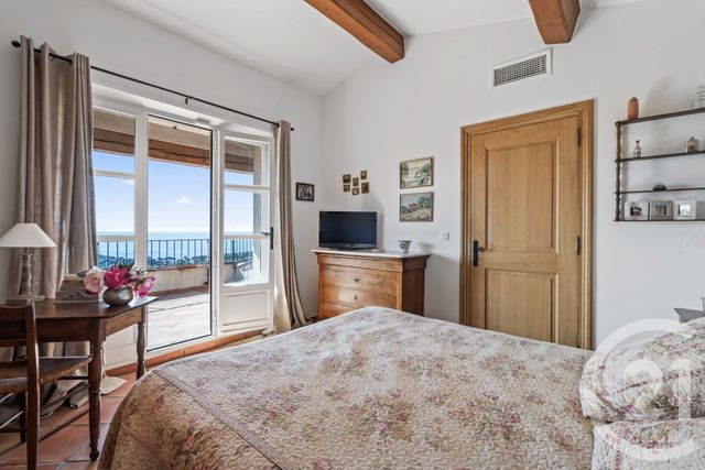 maison à vendre - 8 pièces - 180.0 m2 - LES ISSAMBRES - 83 - PROVENCE-ALPES-COTE-D-AZUR - Century 21 Donzica Immobilier