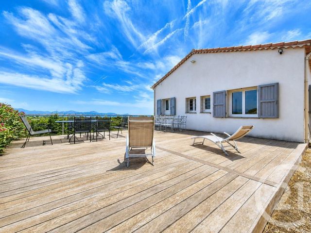 maison à vendre - 7 pièces - 161.4 m2 - FREJUS - 83 - PROVENCE-ALPES-COTE-D-AZUR - Century 21 Donzica Immobilier