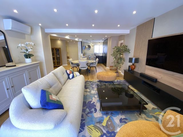 Appartement F3 à vendre - 3 pièces - 88.0 m2 - STE MAXIME - 83 - PROVENCE-ALPES-COTE-D-AZUR - Century 21 Donzica Immobilier