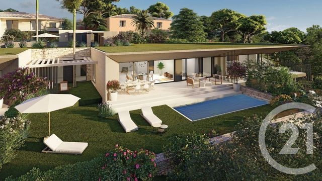 maison à vendre - 5 pièces - 144.18 m2 - STE MAXIME - 83 - PROVENCE-ALPES-COTE-D-AZUR - Century 21 Donzica Immobilier