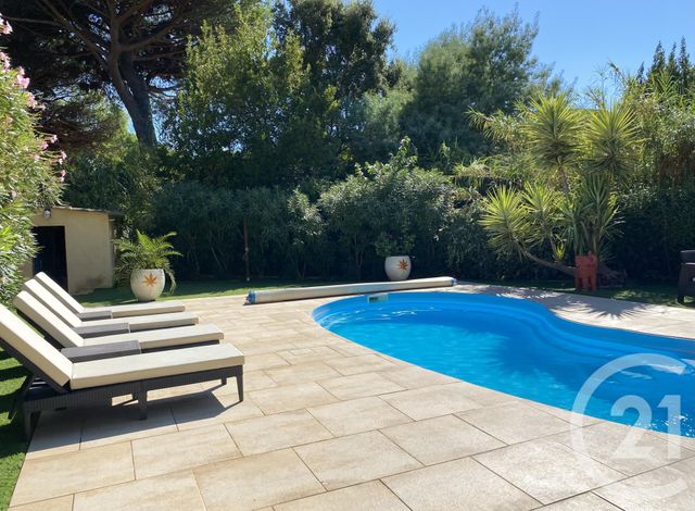 maison à vendre - 5 pièces - 114.0 m2 - STE MAXIME - 83 - PROVENCE-ALPES-COTE-D-AZUR - Century 21 Donzica Immobilier