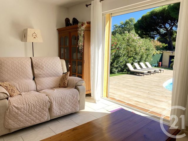 maison à vendre - 5 pièces - 114.0 m2 - STE MAXIME - 83 - PROVENCE-ALPES-COTE-D-AZUR - Century 21 Donzica Immobilier