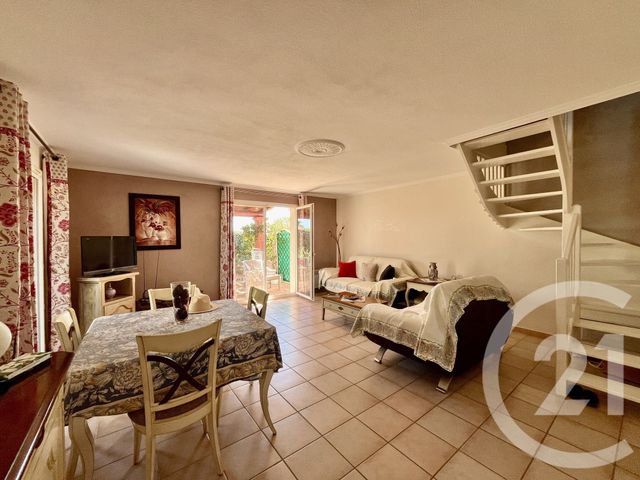maison à vendre - 5 pièces - 71.11 m2 - ROQUEBRUNE SUR ARGENS - 83 - PROVENCE-ALPES-COTE-D-AZUR - Century 21 Donzica Immobilier