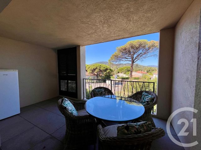 Appartement F4 à vendre - 4 pièces - 87.16 m2 - STE MAXIME - 83 - PROVENCE-ALPES-COTE-D-AZUR - Century 21 Donzica Immobilier