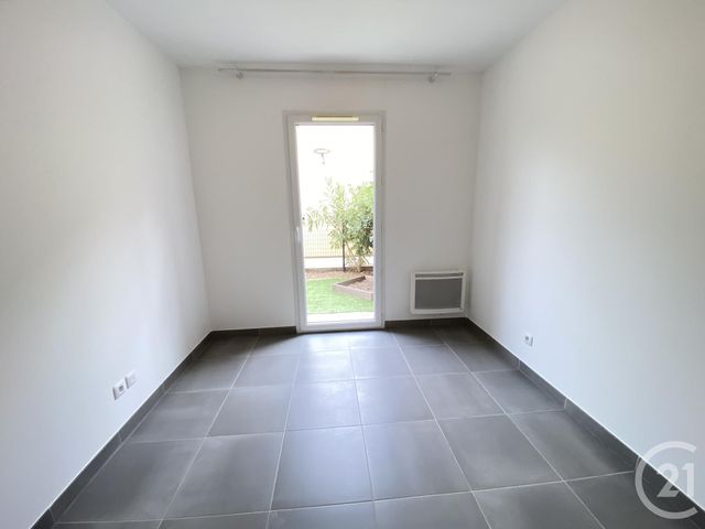 Appartement F4 à vendre - 4 pièces - 72.82 m2 - STE MAXIME - 83 - PROVENCE-ALPES-COTE-D-AZUR - Century 21 Donzica Immobilier