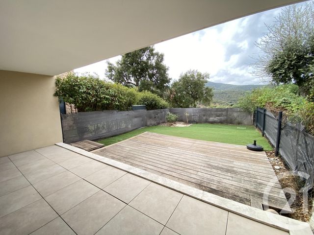 Appartement F4 à vendre - 4 pièces - 72.82 m2 - STE MAXIME - 83 - PROVENCE-ALPES-COTE-D-AZUR - Century 21 Donzica Immobilier