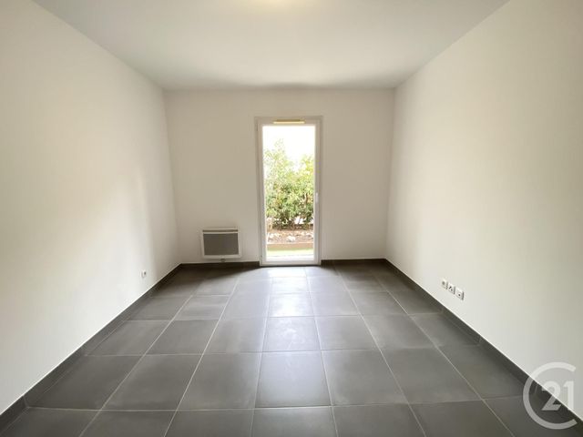 Appartement F4 à vendre - 4 pièces - 72.82 m2 - STE MAXIME - 83 - PROVENCE-ALPES-COTE-D-AZUR - Century 21 Donzica Immobilier