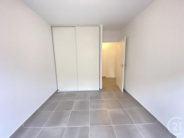 Appartement F4 à vendre - 4 pièces - 72.82 m2 - STE MAXIME - 83 - PROVENCE-ALPES-COTE-D-AZUR - Century 21 Donzica Immobilier