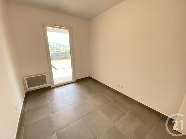 Appartement F4 à vendre - 4 pièces - 72.82 m2 - STE MAXIME - 83 - PROVENCE-ALPES-COTE-D-AZUR - Century 21 Donzica Immobilier