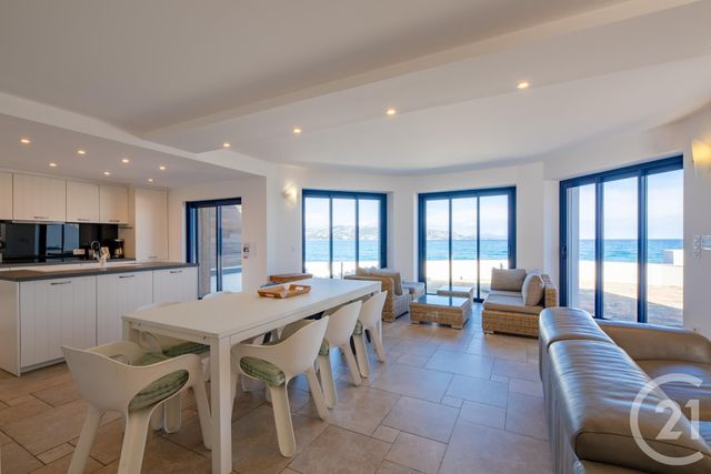 maison à vendre - 5 pièces - 134.7 m2 - STE MAXIME - 83 - PROVENCE-ALPES-COTE-D-AZUR - Century 21 Donzica Immobilier