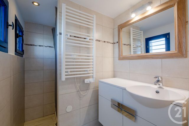 maison à vendre - 5 pièces - 134.7 m2 - STE MAXIME - 83 - PROVENCE-ALPES-COTE-D-AZUR - Century 21 Donzica Immobilier