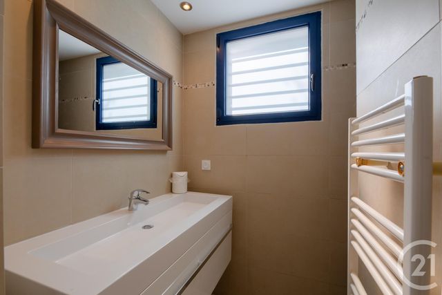 maison à vendre - 5 pièces - 134.7 m2 - STE MAXIME - 83 - PROVENCE-ALPES-COTE-D-AZUR - Century 21 Donzica Immobilier