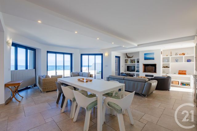 maison à vendre - 5 pièces - 134.7 m2 - STE MAXIME - 83 - PROVENCE-ALPES-COTE-D-AZUR - Century 21 Donzica Immobilier