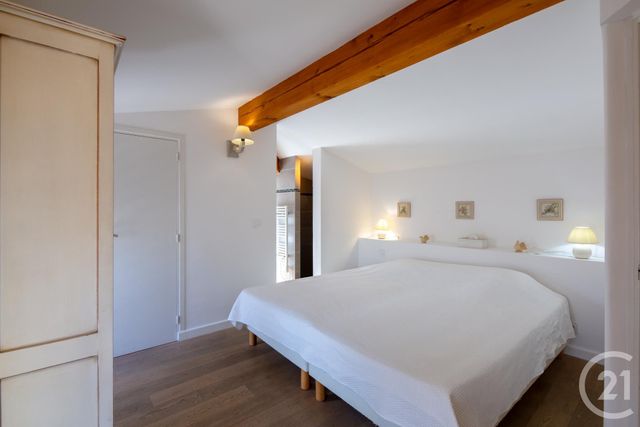 maison à vendre - 5 pièces - 134.7 m2 - STE MAXIME - 83 - PROVENCE-ALPES-COTE-D-AZUR - Century 21 Donzica Immobilier