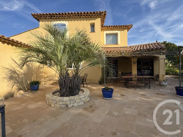 maison à vendre - 7 pièces - 170.0 m2 - LES ISSAMBRES - 83 - PROVENCE-ALPES-COTE-D-AZUR - Century 21 Donzica Immobilier