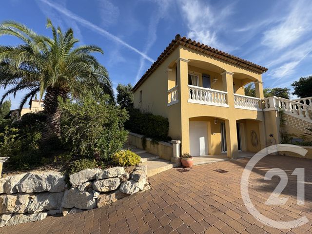 maison à vendre - 7 pièces - 170.0 m2 - LES ISSAMBRES - 83 - PROVENCE-ALPES-COTE-D-AZUR - Century 21 Donzica Immobilier