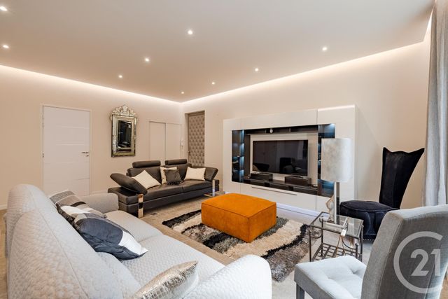 Appartement F3 à vendre - 3 pièces - 89.5 m2 - STE MAXIME - 83 - PROVENCE-ALPES-COTE-D-AZUR - Century 21 Donzica Immobilier