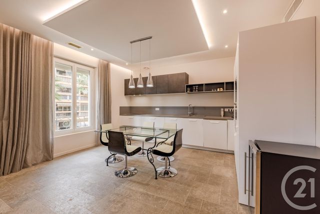 Appartement F3 à vendre - 3 pièces - 89.5 m2 - STE MAXIME - 83 - PROVENCE-ALPES-COTE-D-AZUR - Century 21 Donzica Immobilier