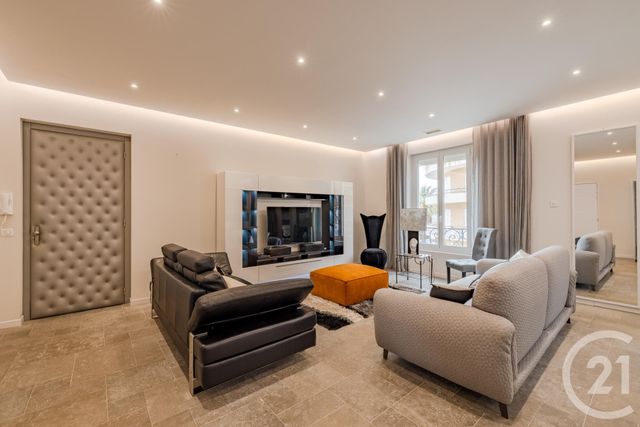 Appartement F3 à vendre - 3 pièces - 89.5 m2 - STE MAXIME - 83 - PROVENCE-ALPES-COTE-D-AZUR - Century 21 Donzica Immobilier