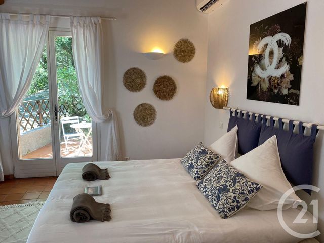 maison à vendre - 12 pièces - 300.0 m2 - LA GARDE FREINET - 83 - PROVENCE-ALPES-COTE-D-AZUR - Century 21 Donzica Immobilier