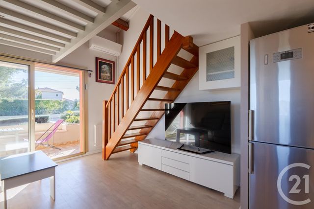 Appartement F2 à vendre - 2 pièces - 32.38 m2 - ST RAPHAEL - 83 - PROVENCE-ALPES-COTE-D-AZUR - Century 21 Donzica Immobilier