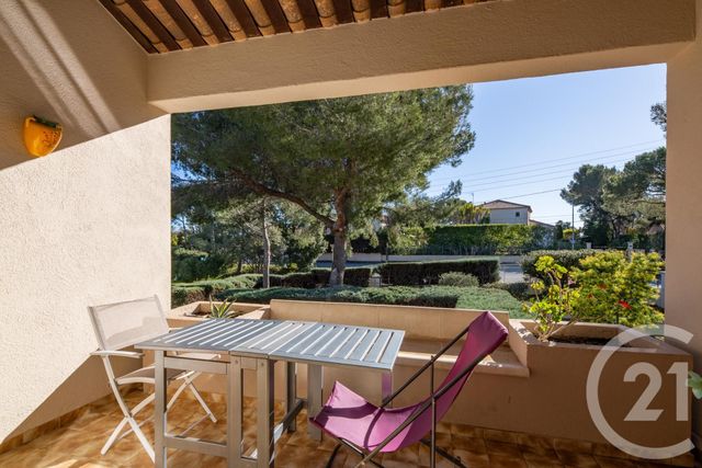 Appartement F2 à vendre ST RAPHAEL