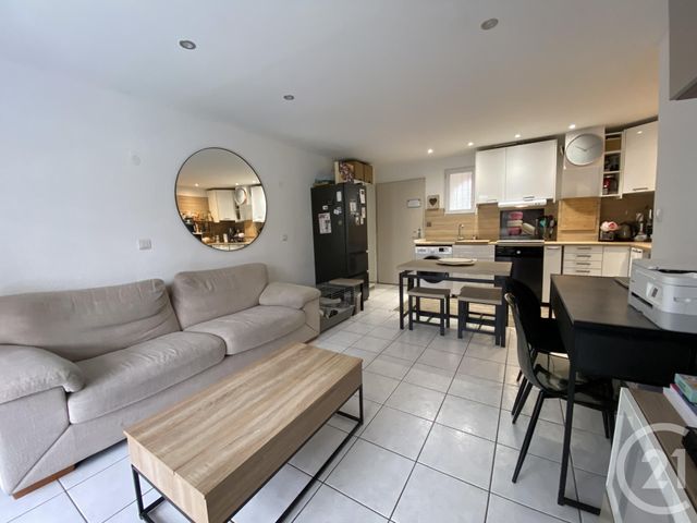 Appartement F2 à vendre - 2 pièces - 39.74 m2 - LE PLAN DE LA TOUR - 83 - PROVENCE-ALPES-COTE-D-AZUR - Century 21 Donzica Immobilier