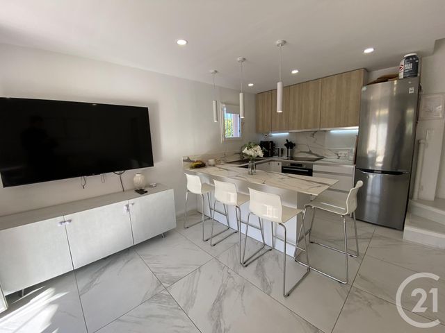 maison à vendre - 3 pièces - 44.19 m2 - STE MAXIME - 83 - PROVENCE-ALPES-COTE-D-AZUR - Century 21 Donzica Immobilier