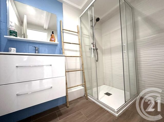 Appartement F2 à vendre - 2 pièces - 53.47 m2 - STE MAXIME - 83 - PROVENCE-ALPES-COTE-D-AZUR - Century 21 Donzica Immobilier