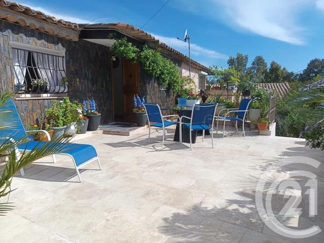 maison à vendre - 8 pièces - 237.0 m2 - STE MAXIME - 83 - PROVENCE-ALPES-COTE-D-AZUR - Century 21 Donzica Immobilier