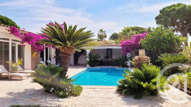 maison à vendre - 4 pièces - 134.0 m2 - STE MAXIME - 83 - PROVENCE-ALPES-COTE-D-AZUR - Century 21 Donzica Immobilier