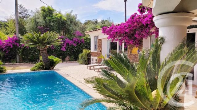 maison à vendre - 4 pièces - 134.0 m2 - STE MAXIME - 83 - PROVENCE-ALPES-COTE-D-AZUR - Century 21 Donzica Immobilier