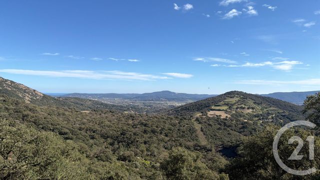 maison à vendre - 7 pièces - 174.0 m2 - LA GARDE FREINET - 83 - PROVENCE-ALPES-COTE-D-AZUR - Century 21 Donzica Immobilier