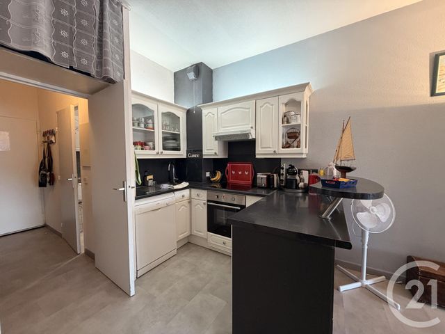 Appartement F1 à vendre - 1 pièce - 34.46 m2 - GRIMAUD - 83 - PROVENCE-ALPES-COTE-D-AZUR - Century 21 Donzica Immobilier