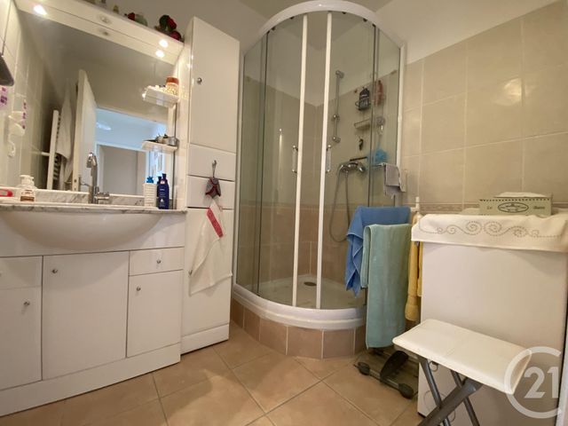 Appartement F3 à vendre - 3 pièces - 69.58 m2 - STE MAXIME - 83 - PROVENCE-ALPES-COTE-D-AZUR - Century 21 Donzica Immobilier