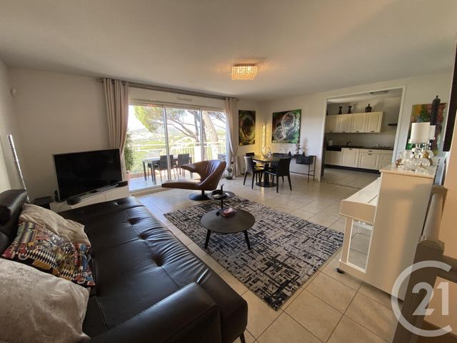 maison à vendre - 4 pièces - 101.0 m2 - STE MAXIME - 83 - PROVENCE-ALPES-COTE-D-AZUR - Century 21 Donzica Immobilier