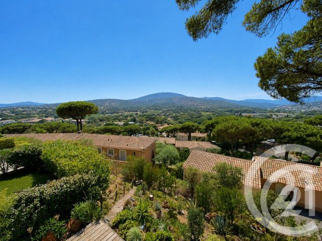 maison à vendre - 4 pièces - 101.0 m2 - STE MAXIME - 83 - PROVENCE-ALPES-COTE-D-AZUR - Century 21 Donzica Immobilier