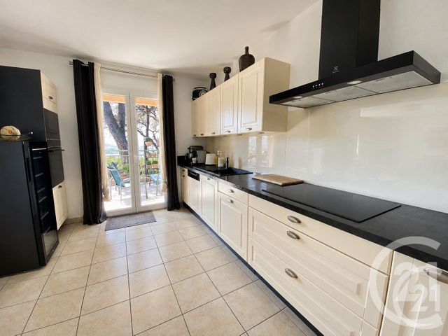 maison à vendre - 4 pièces - 101.0 m2 - STE MAXIME - 83 - PROVENCE-ALPES-COTE-D-AZUR - Century 21 Donzica Immobilier