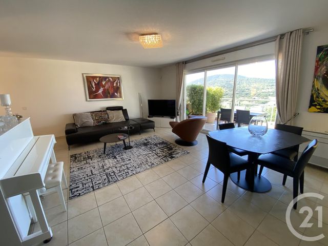 maison à vendre - 4 pièces - 101.0 m2 - STE MAXIME - 83 - PROVENCE-ALPES-COTE-D-AZUR - Century 21 Donzica Immobilier