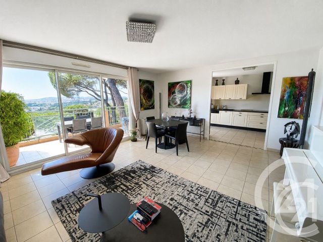 maison à vendre - 4 pièces - 101.0 m2 - STE MAXIME - 83 - PROVENCE-ALPES-COTE-D-AZUR - Century 21 Donzica Immobilier