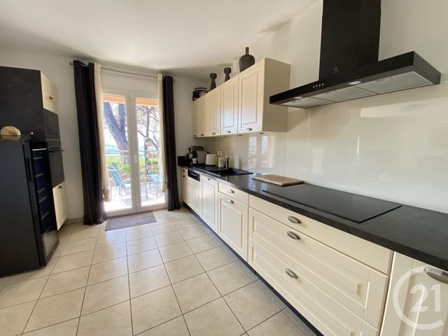 maison à vendre - 4 pièces - 101.0 m2 - STE MAXIME - 83 - PROVENCE-ALPES-COTE-D-AZUR - Century 21 Donzica Immobilier